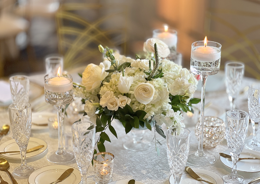 White Centerpiece at Cavalier Hotel
